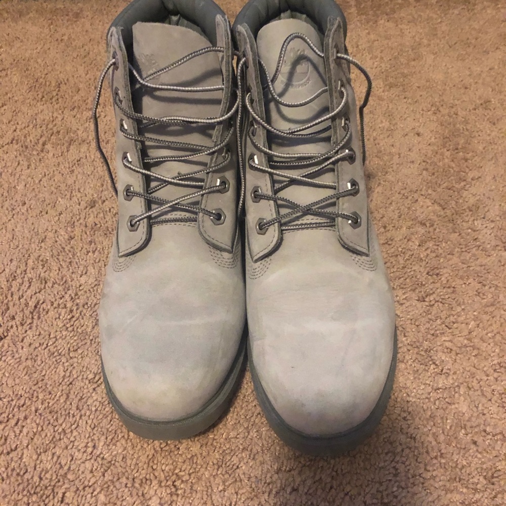 Woman’s Insulated Gray Timberlands